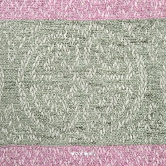 NEW Calzeat Celtic Knot Scarf Green & Purple - Picture 5 of 11